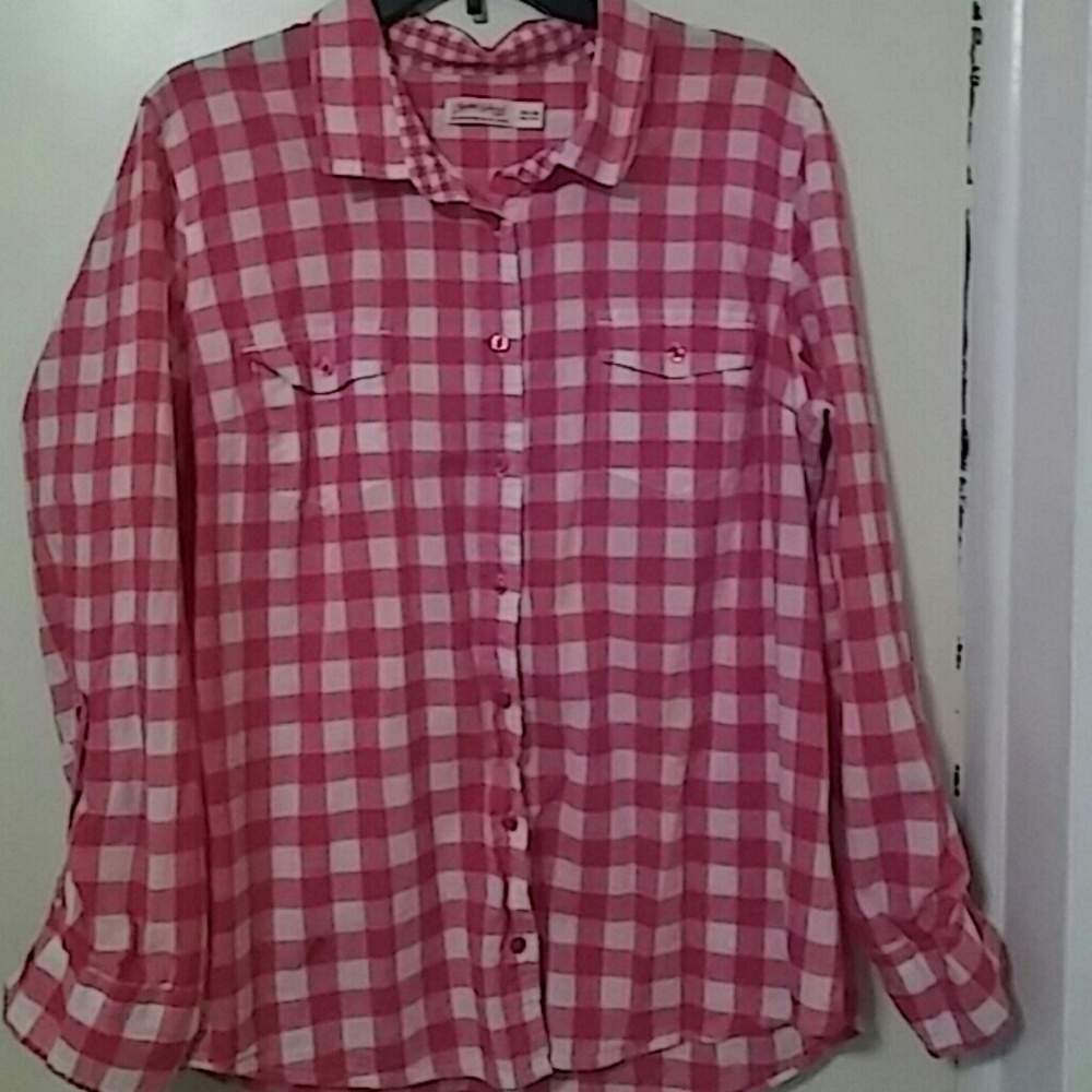 CLEARANCE SALE PINK SCARF INCLUDED WITH PURCHASE