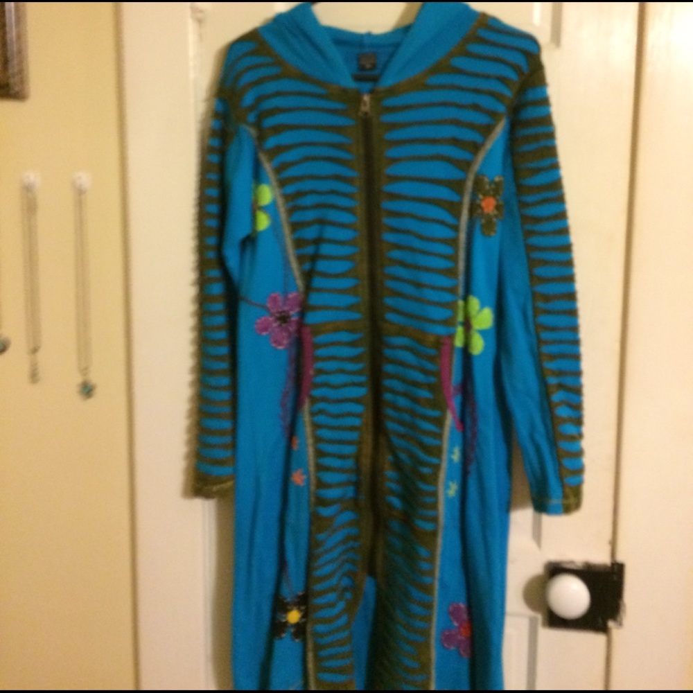 Long turquoise hippie-ish