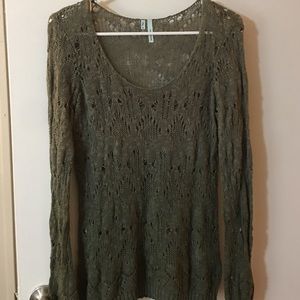 Maurices top