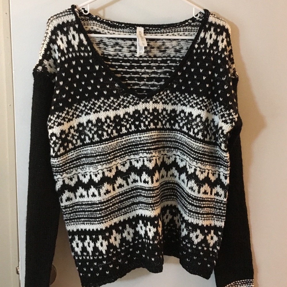 Aeropostale sweater