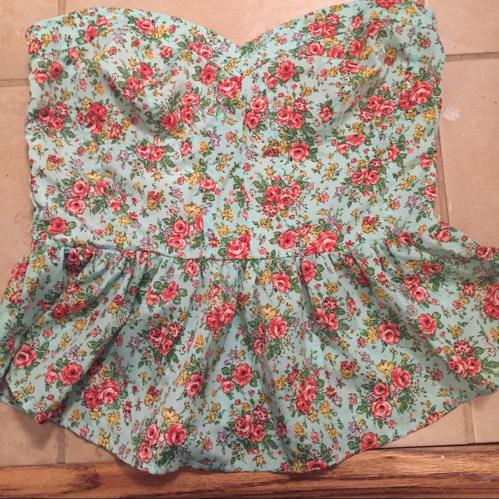 Bcbg strapless peplum top