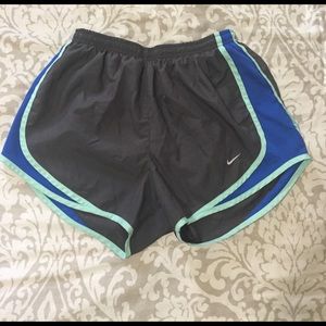 PRICE DROP⚠️Nike workout/running shorts