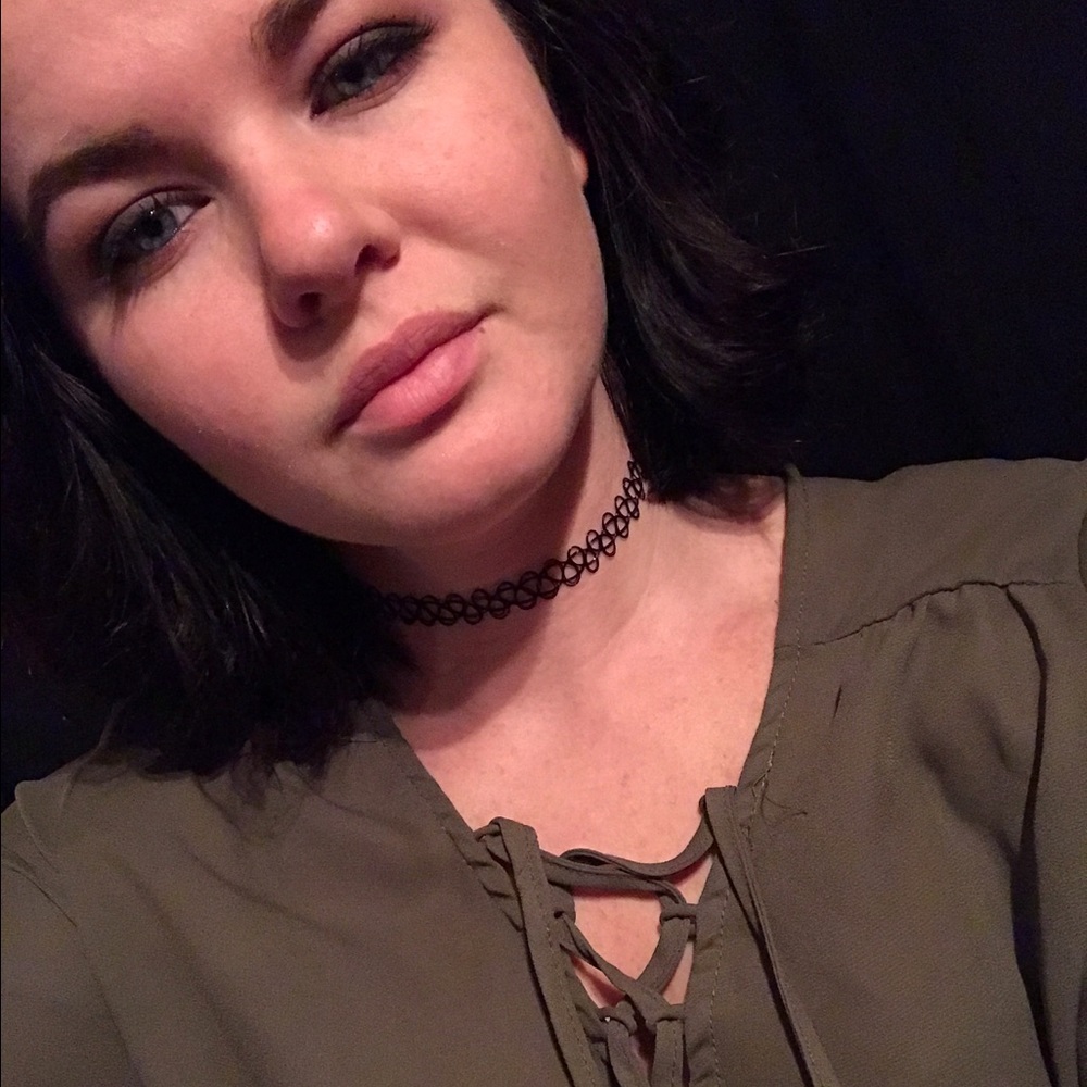 Meet your Posher, Bailey