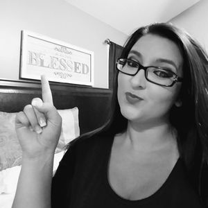 Meet your Posher, Tabitha