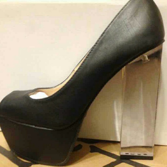 Beau & Ashe heels - Picture 2 of 4