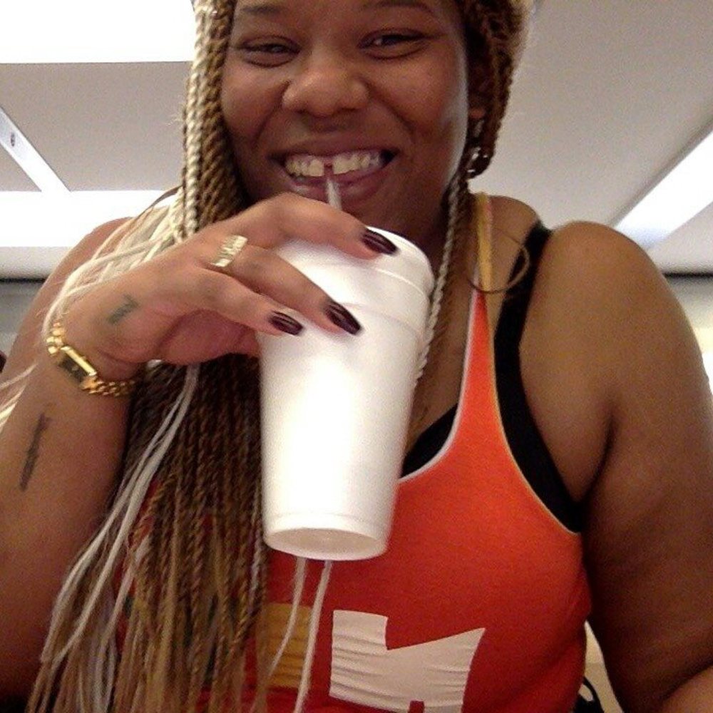 Meet your Posher, Kaya