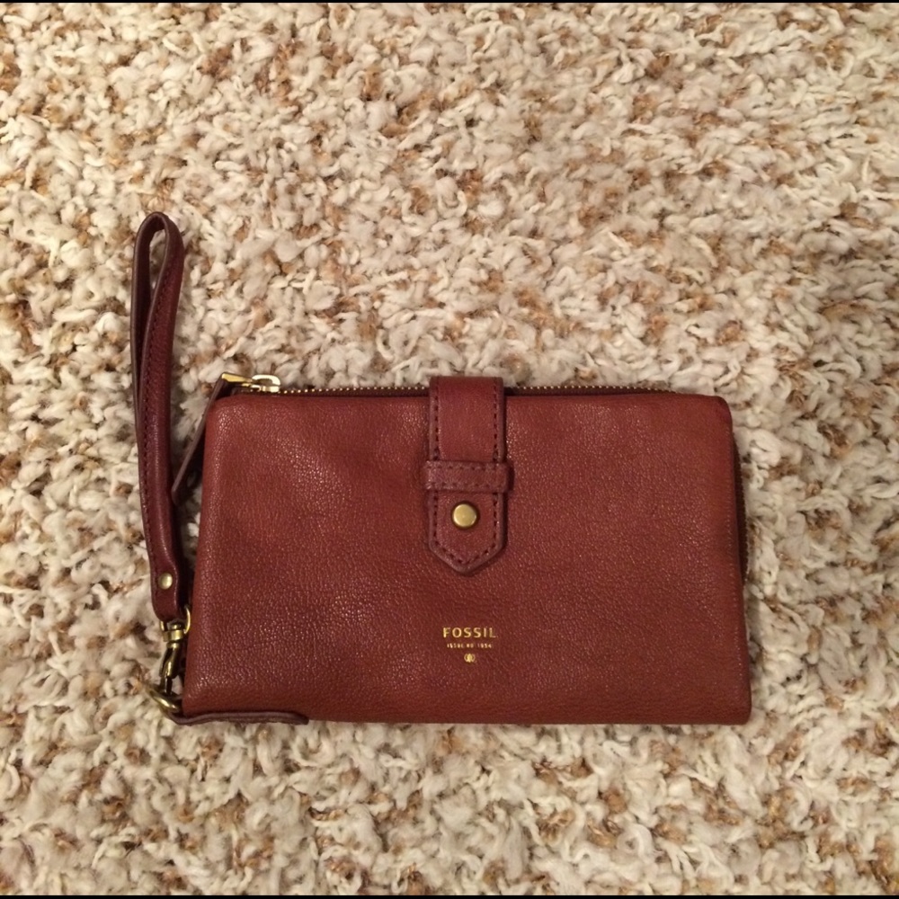 Cute Fossil Wristlet wallet
