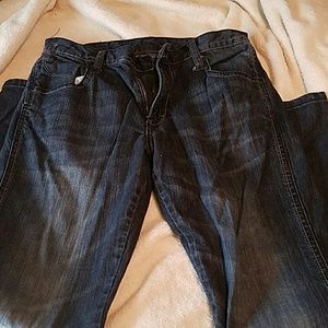 Wrangler slim boot mens