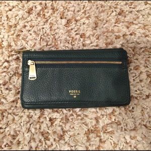 Cute green Fossil wallet