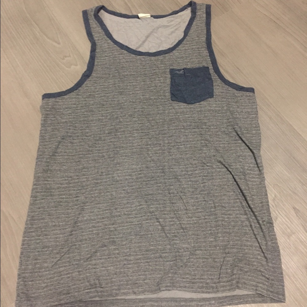 Hollister Tank