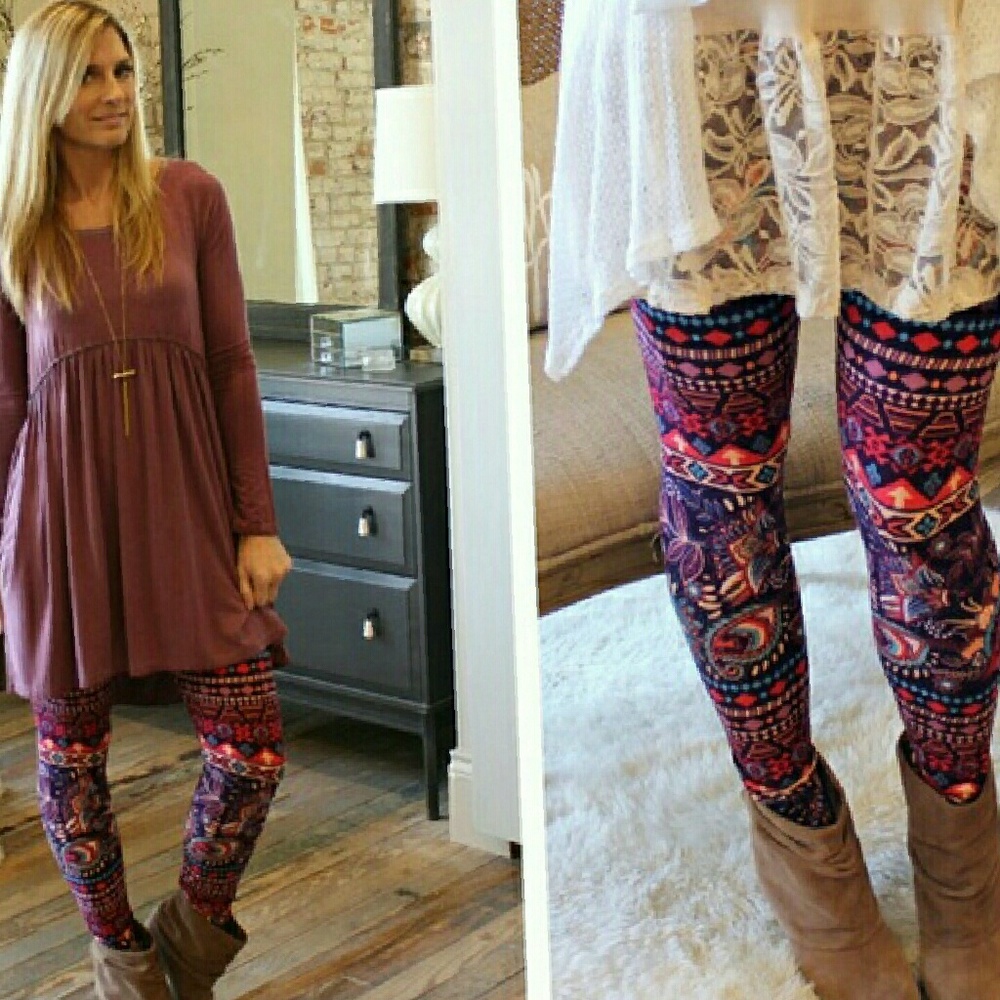 {LAST PAIR} Paisley•Feather•Print - Picture 2 of 4