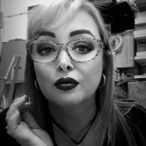 Meet your Posher, Michele