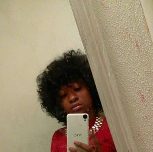 Meet your Posher, Lashea