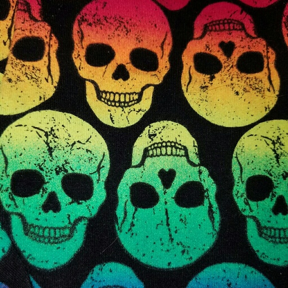 XS No boundaries rainbow skull Leggings - Picture 3 of 3