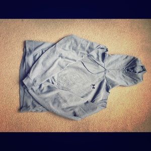 Under Armor women's grey sweats- pants and shirt