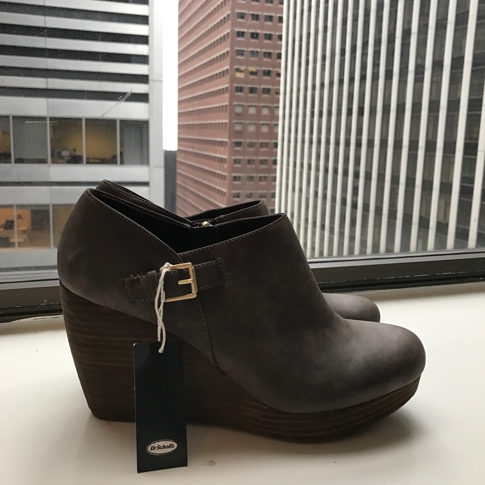 Dr. Scholl's Honor Wedge Ankle Boot + Memory Foam