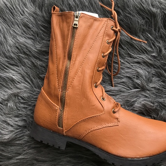 🔻Floral Combat Boots - Picture 2 of 8