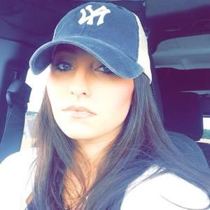 Meet your Posher, Ricki