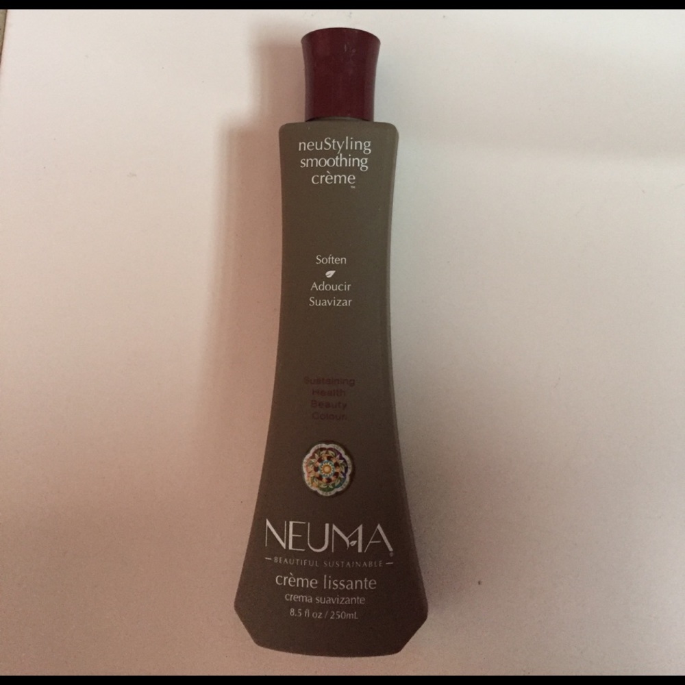 Neuma neuStyling smoothing creme 8.5 oz