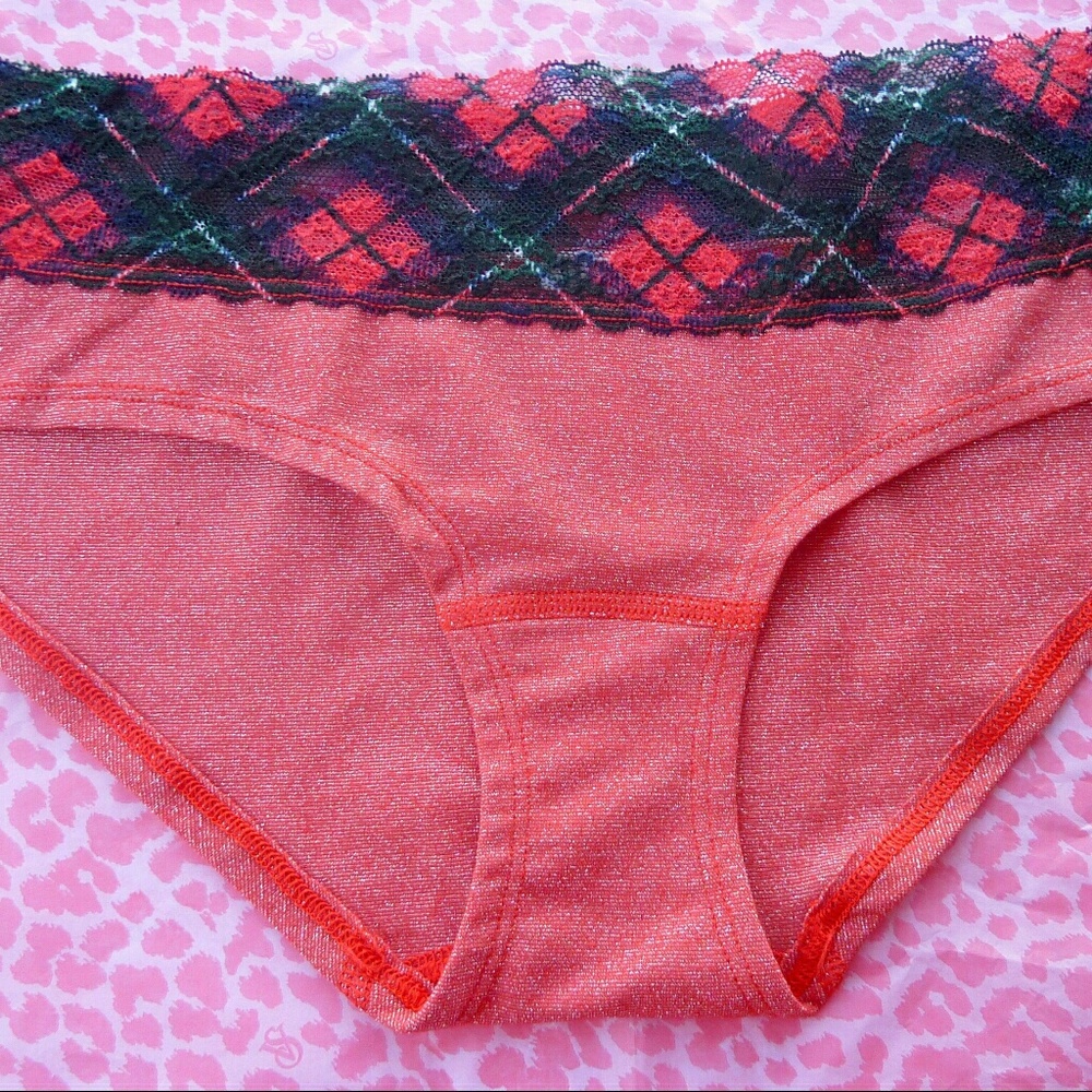 NWT Victoria's Secret Lowrise Hipsrter Small Red