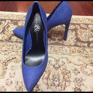 Rock & Republic pointed toe pumps