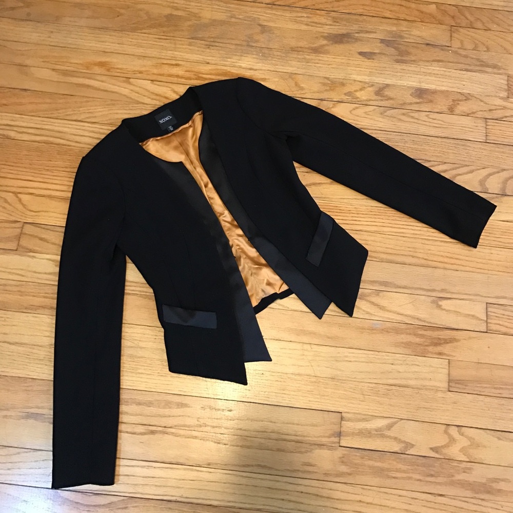 Cropped and Pleated Black Tuxedo Jacket
