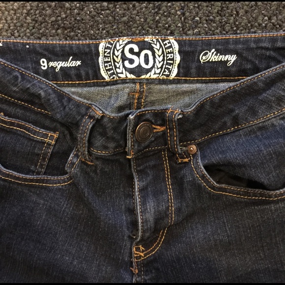 Jeans - Picture 2 of 3