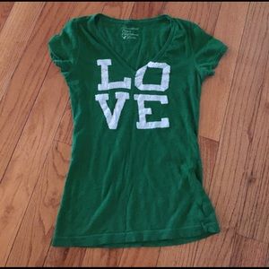 American Eagle Love T shirt