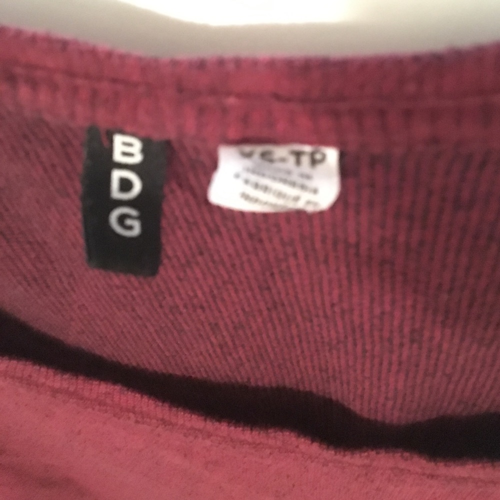 Bdg long sleeve burgundy shirt