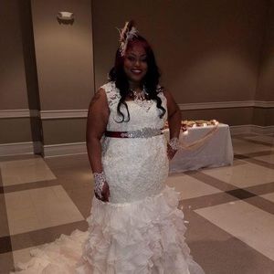 Meet your Posher, Celita