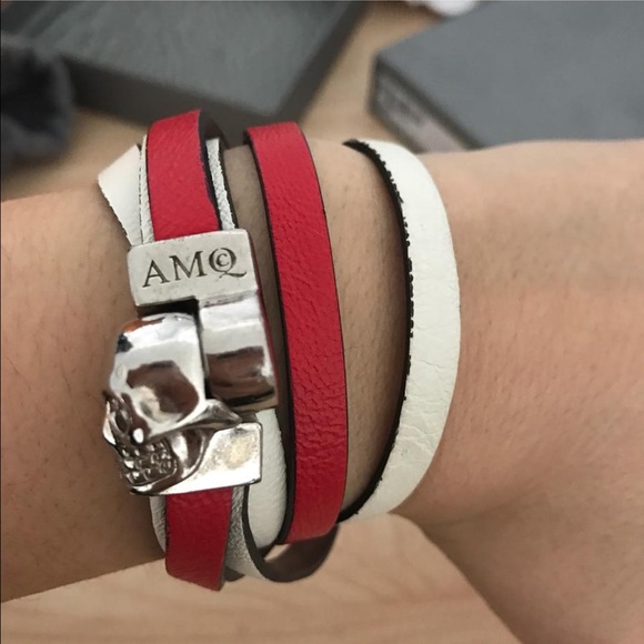 Alexander McQueen Magnet Double Wrap Skull - Picture 3 of 4