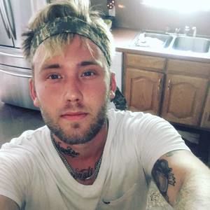 Meet your Posher, Aaron