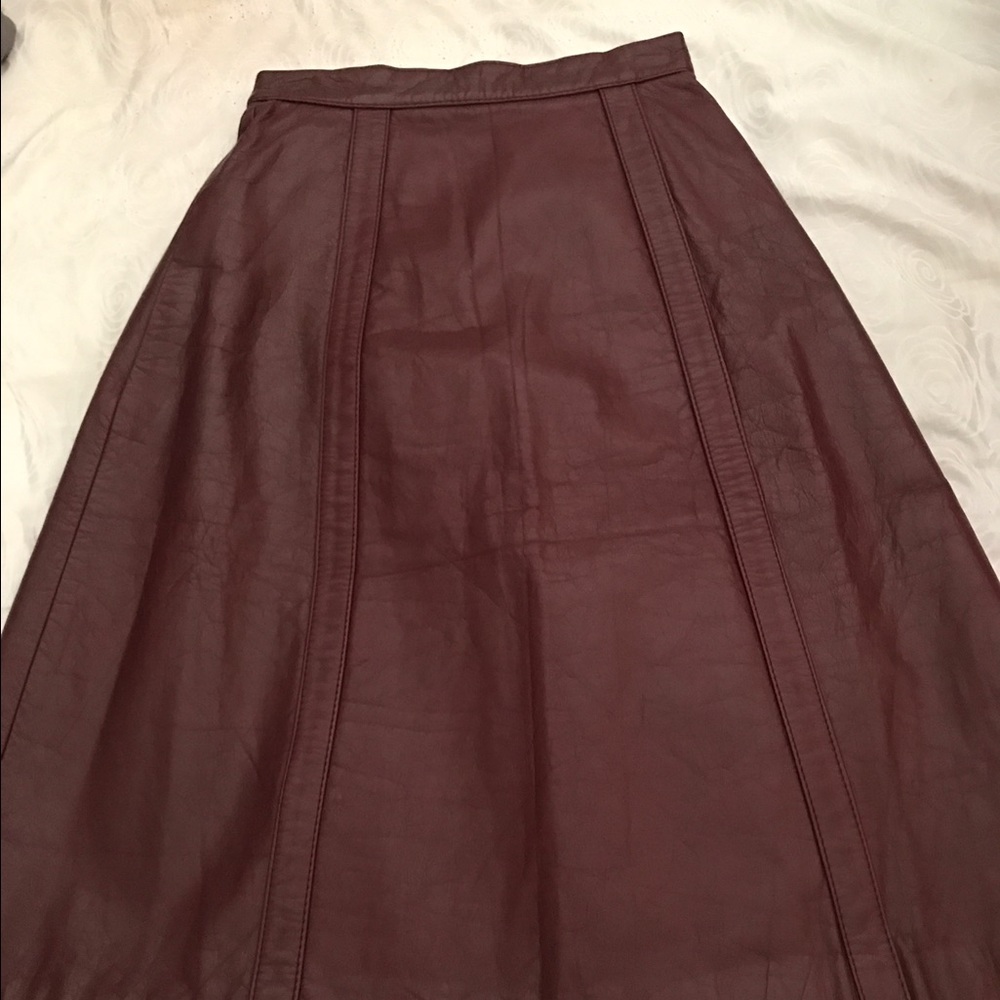 Burgundy genuine leather vintage skirt