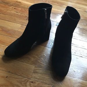 Black suede Zara ankle booties