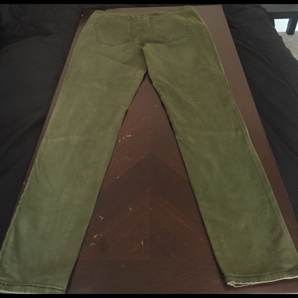 Women's green skinny pant - Picture 2 of 4