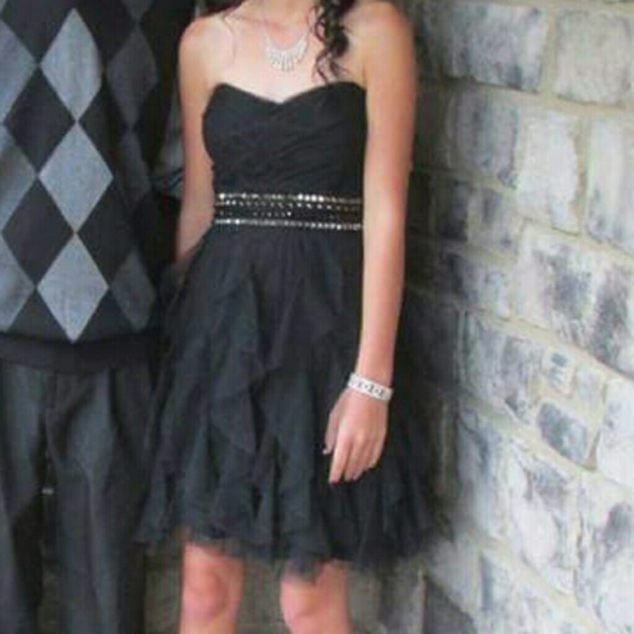 Black Homecoming Dress - Picture 2 of 7