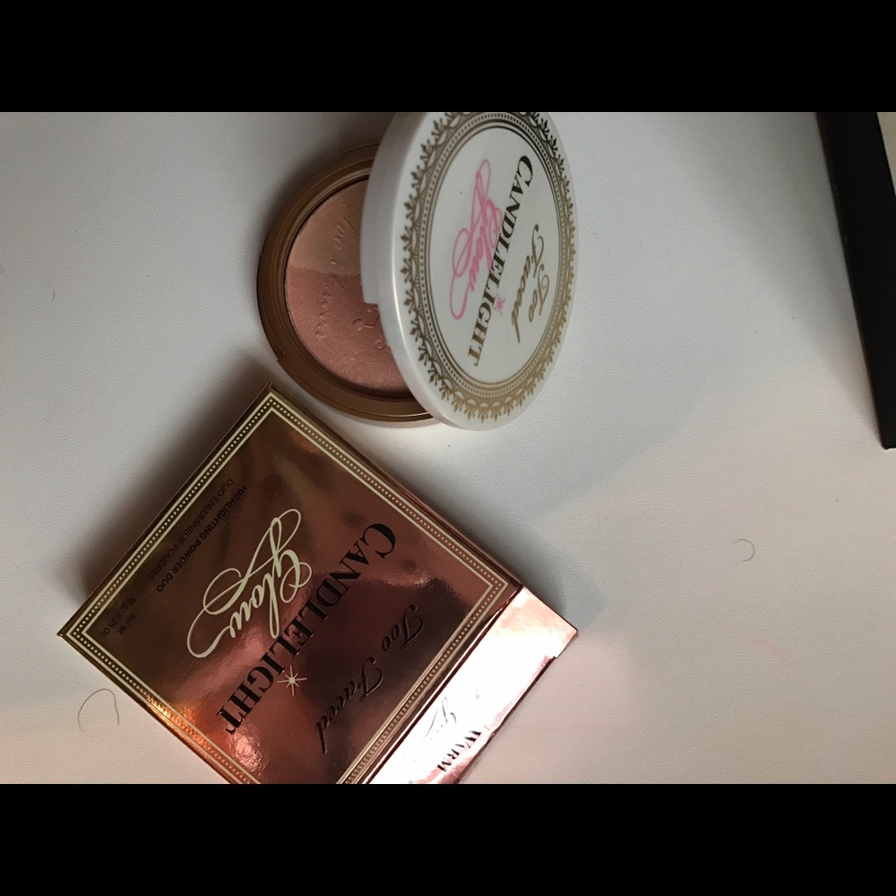 Too Faced Candlelight Glow Highlighter (Warm Glow)