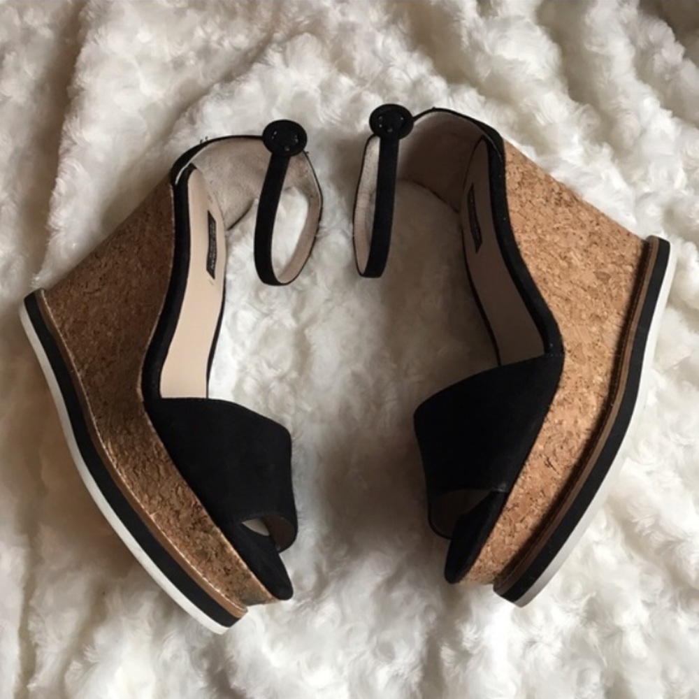 ❌Sold❌Zara Cork Wedge - Picture 3 of 4