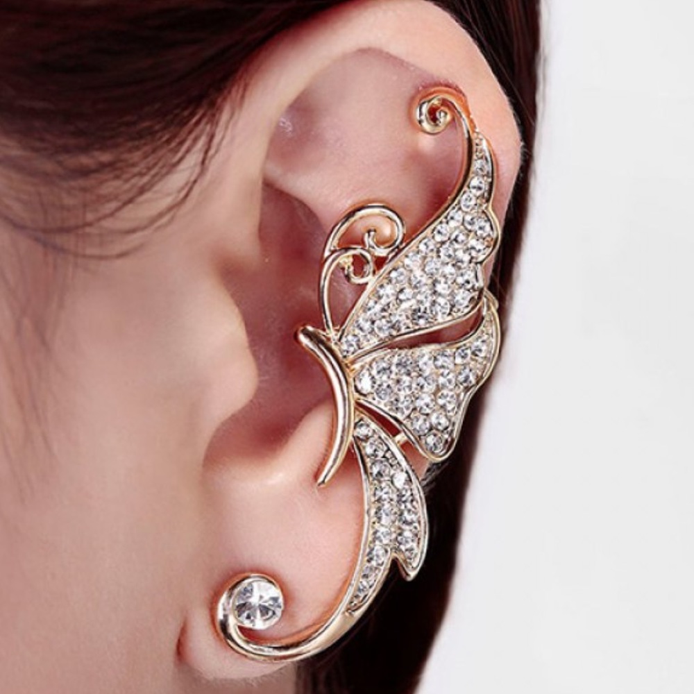 5 Star Rated Item! Rhinestone Ear Cuff!