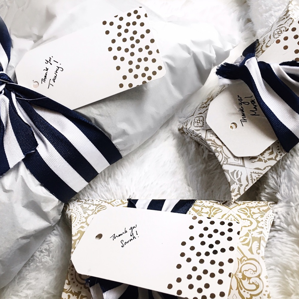 Today's Shipping! Happy Poshing ☕️