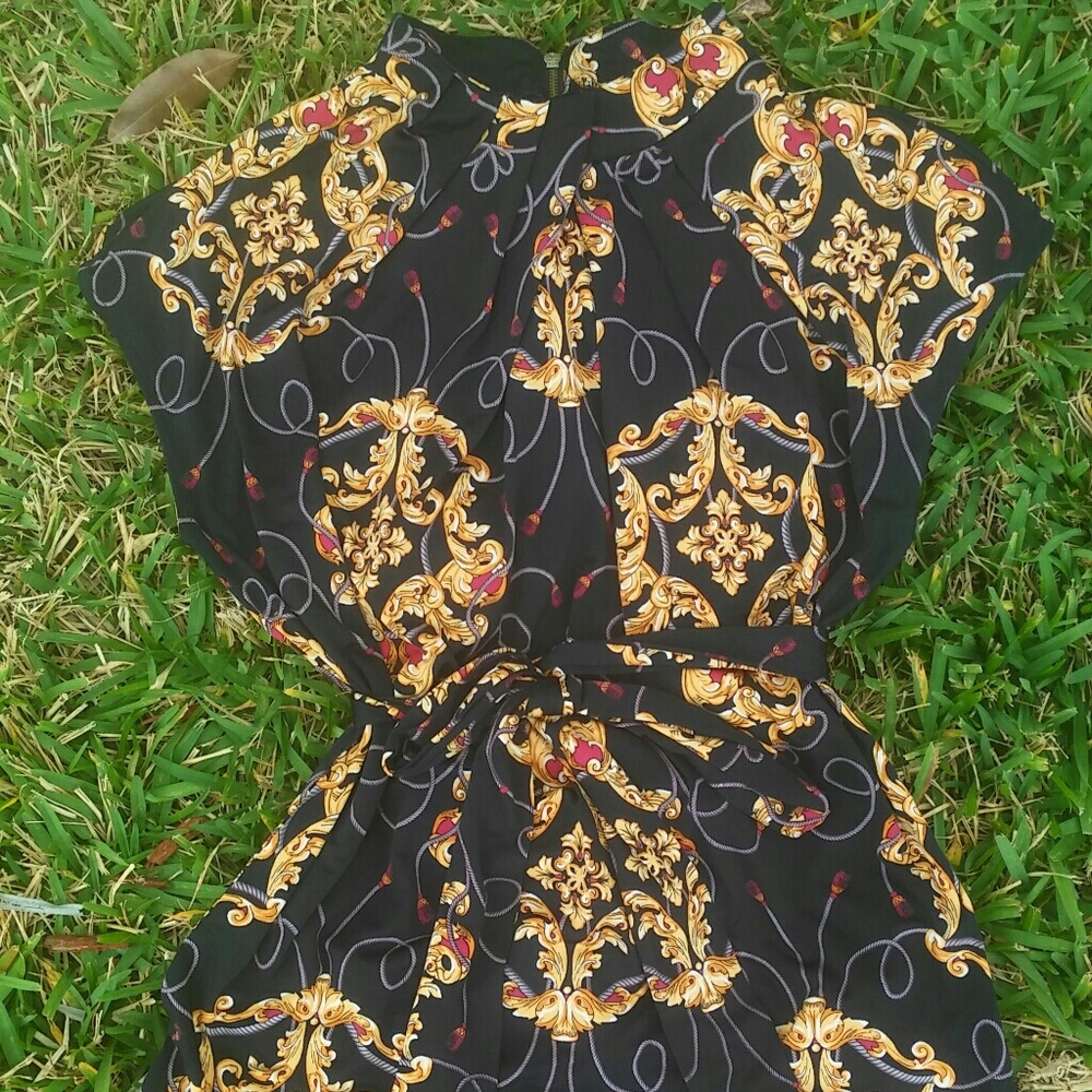 ❌SOLD!❌ Worthington Baroque Style Womens Blouse