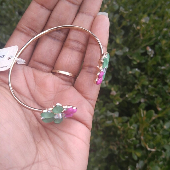 HOST PICKGold open bangle!!! - Picture 2 of 3