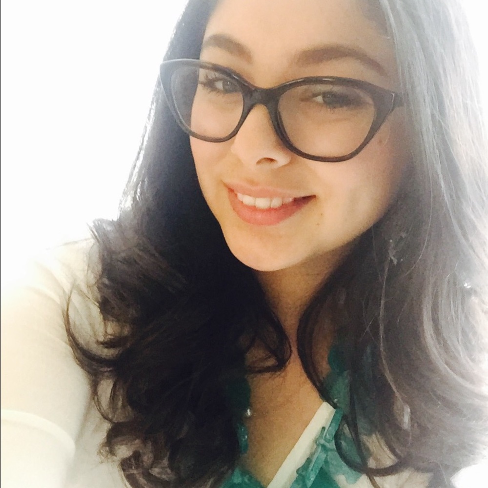 Meet your Posher, Karina