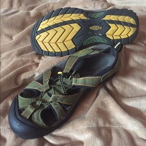 KEEN Sandals