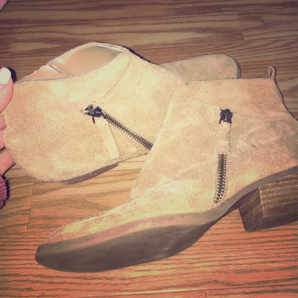 Nine West booties