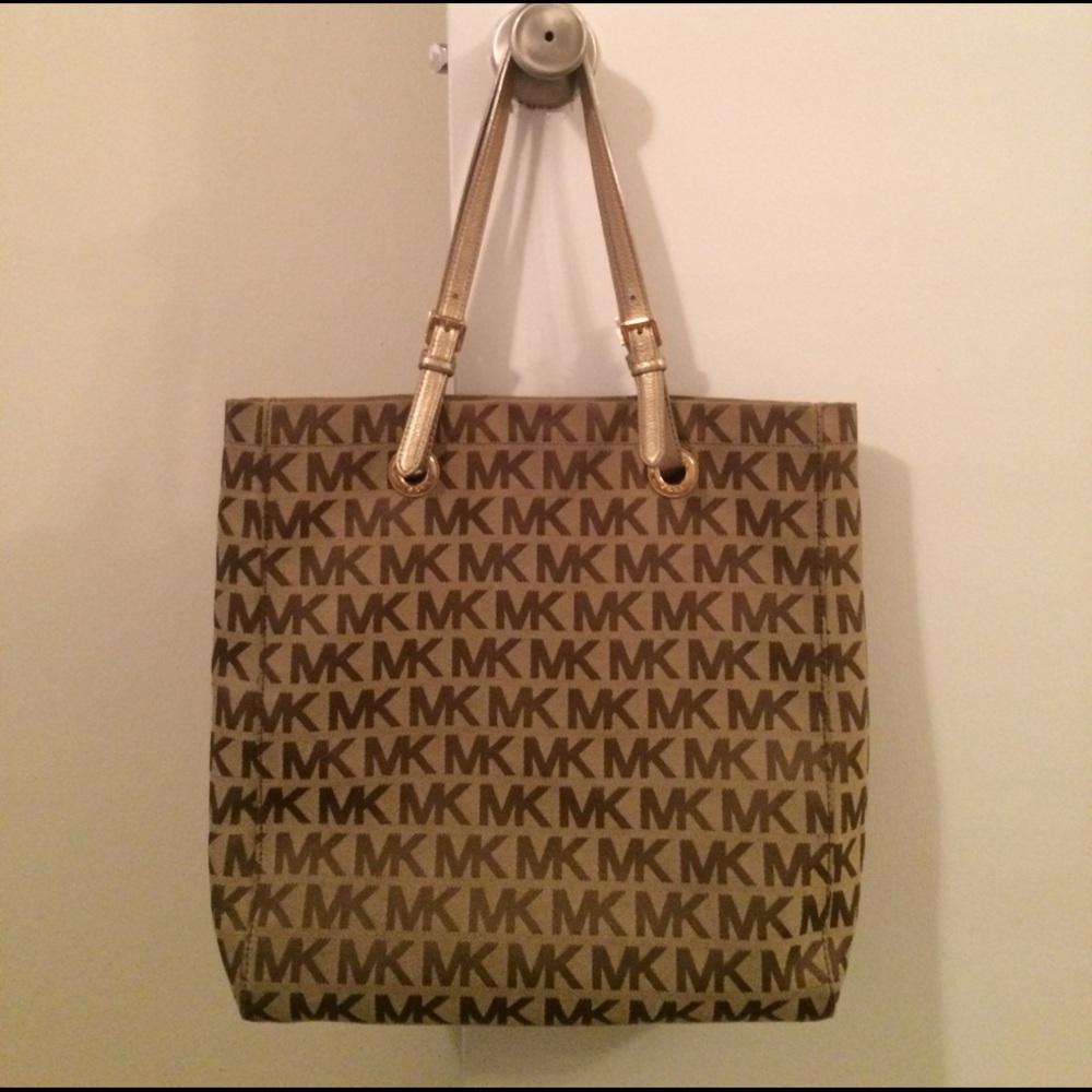 Micheal Kors Jetset Logo Tote Purse 👜