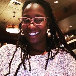 Meet your Posher, Emelia