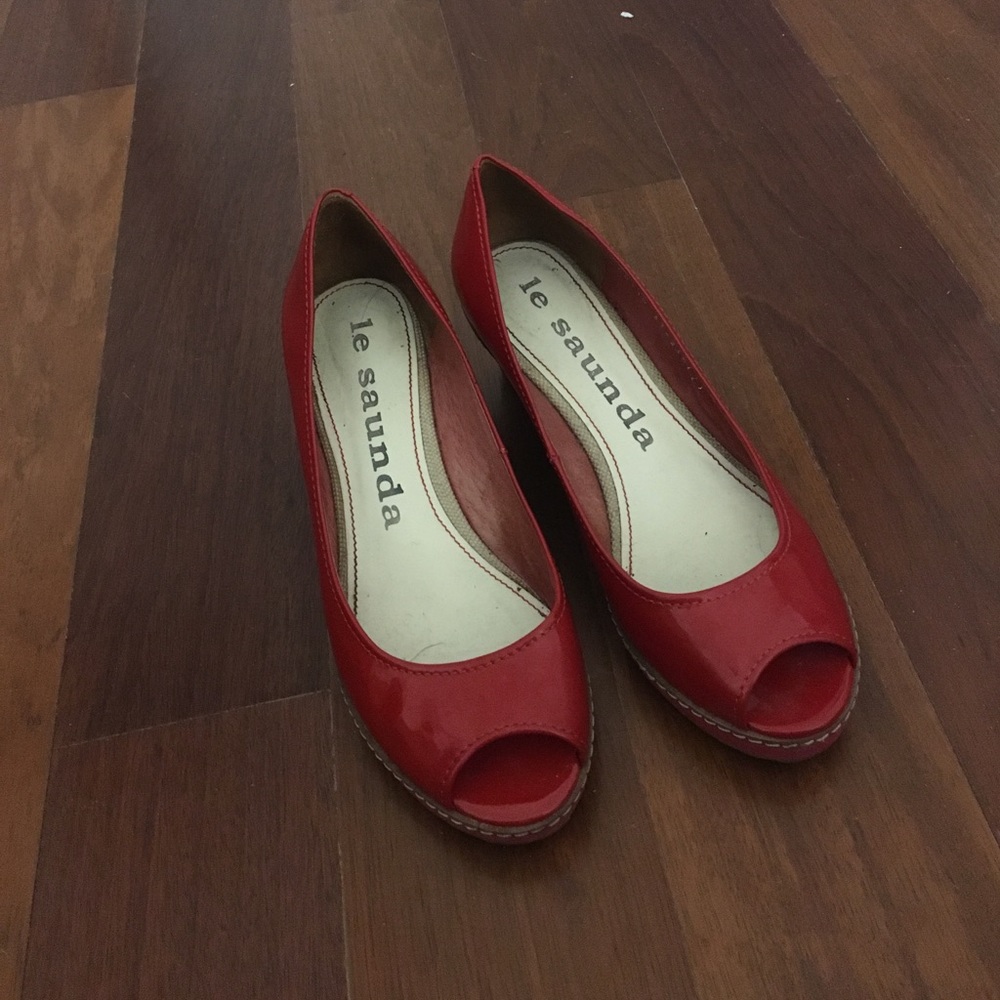 Adorable red patent leather open toe wedge