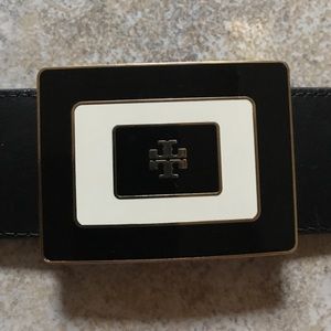 NWOT Tory Burch Black Reversible Belt