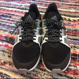 Adidas Gymbreaker bounce training shoes